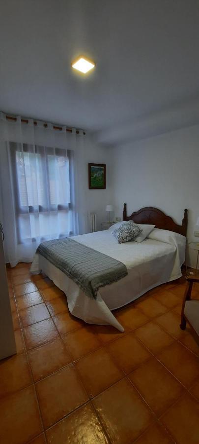 Plaza Centro Apartment Biescas  Exterior photo